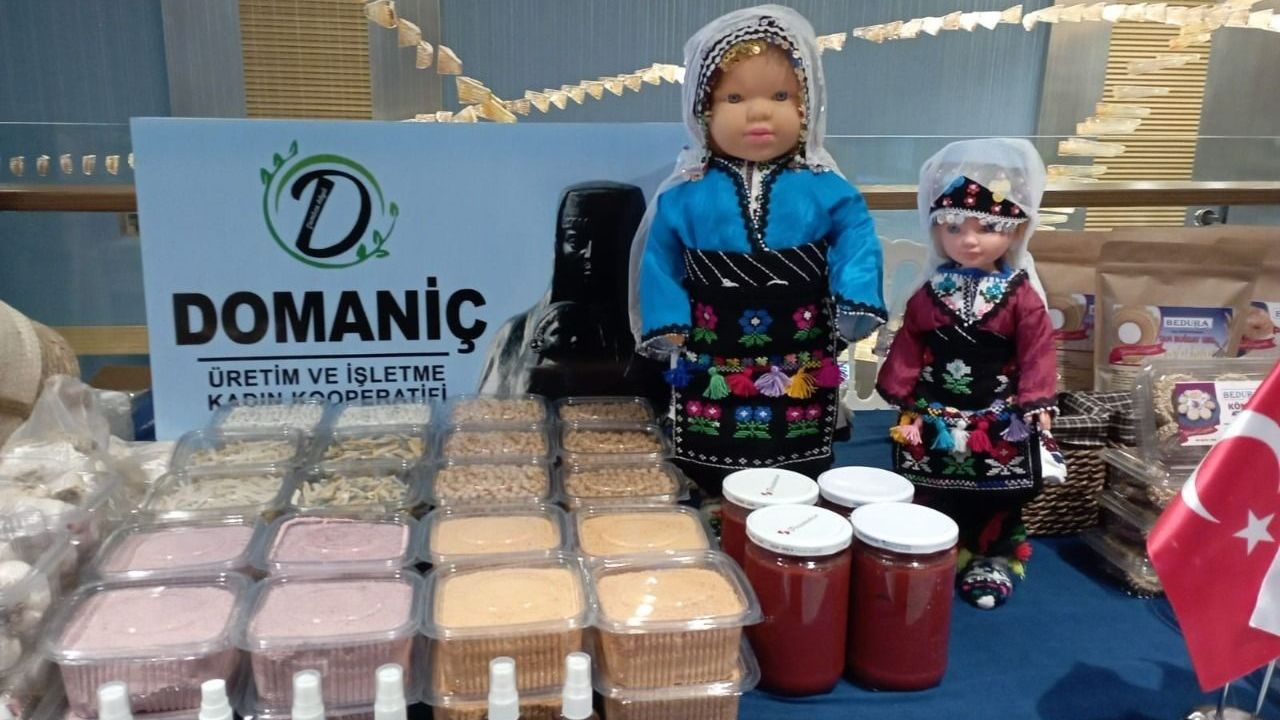 Domaniç Kadın Kooperatifi, zincir marketlerle anlaşmalar yapıyor