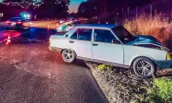 İnegöl-Domaniç Yolunda Kaza: 2 Kişi Yaralandı