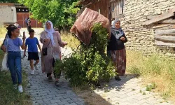 Domaniç Berçin Köyü’nde Yağmur Duası ve Geleneksel “Çalı Gelin” Yürüyüşü