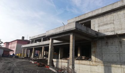 Hastanenin betonarme kısmı tamamlandı