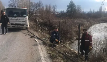 Domaniç’te Çakıl Köprüsünün Korkulukları Takıldı