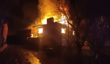 Domaniç’teki Ev Yangını Kontrol Altına Alındı