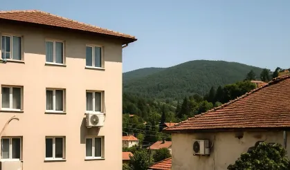 Serinliğiyle Tanınan Domaniç’te Klimasız Durulmuyor; Olağanüstü Bir Yaz Geçiyor