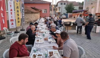 Domaniç Saruhanlar'da Kerbela Şehitleri Dualarla Anıldı