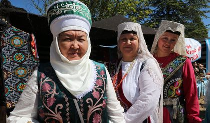 Türk Dünyasının Temsilcileri Hayme Ana’nın Ocağında Buluştu
