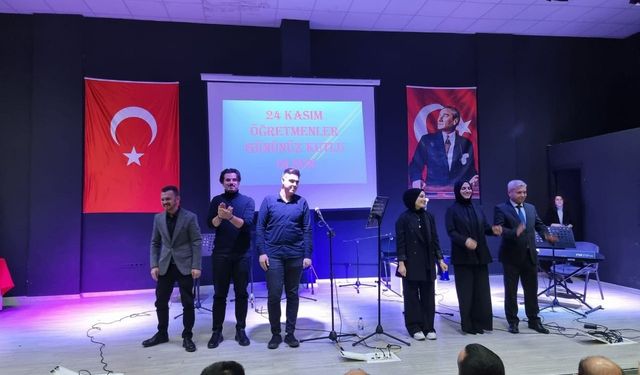 Domaniç’te öğretmenler gününe veliler damgasını vurdu