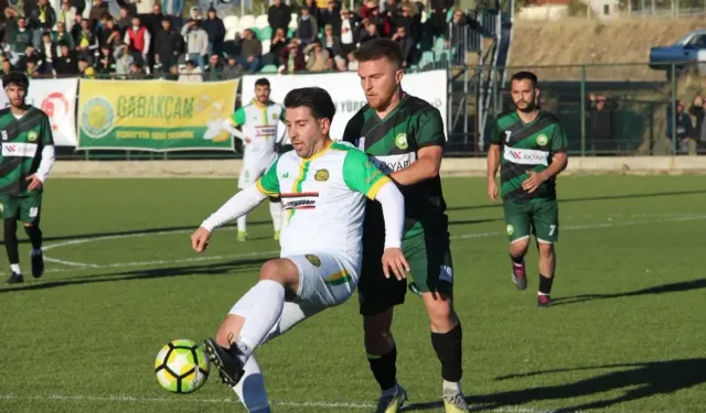 Domaniç Sarıot SK ile Altıntaş Belediyespor Puanları Paylaştı