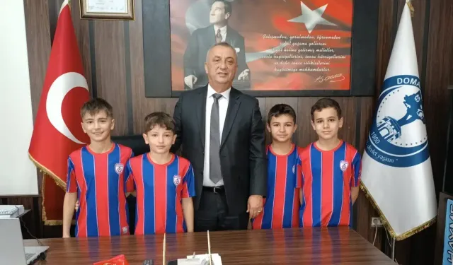 Domaniç’ten 4 genç futbolcu Altınordu’ya doğru yola çıkıyor