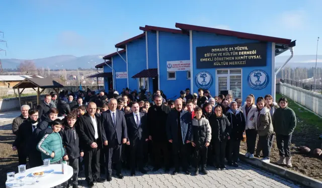 Domaniç Hamit Uysal Kültür Merkezi Kapılarını Açtı