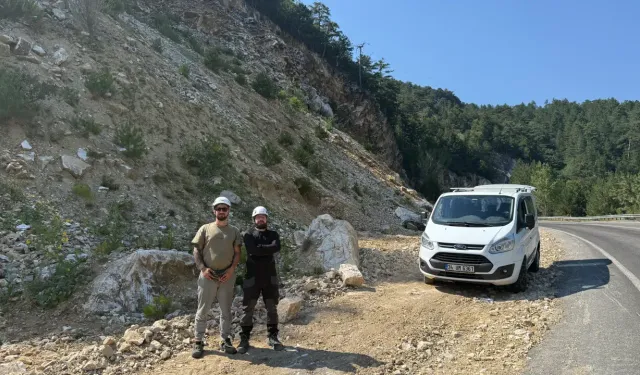 Domaniç’te Yıllardır Beklenen Önlem Alınıyor! Heyelanlı Bölgeye Tel Örtüleme