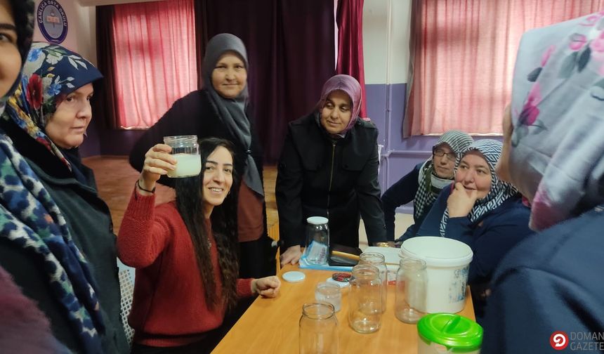 Daha sağlıklı bir yaşam için kefir yapımını öğrendiler