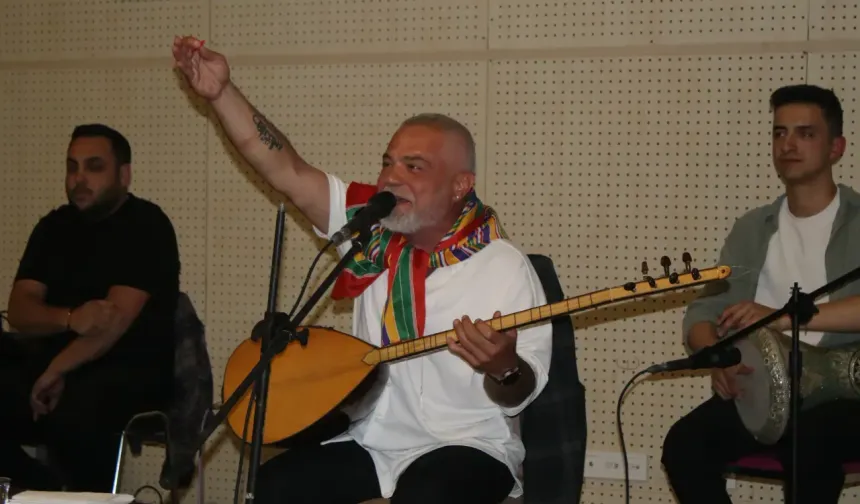 Domaniç’te Bağımlılıkla Mücadele Konseri Düzenlendi