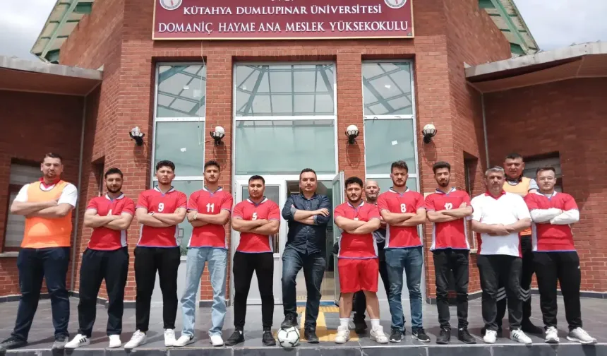 Domaniç Hayme Ana MYO Futbol Takımı Kuruldu