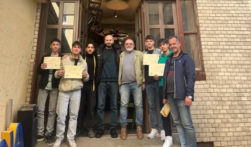 Domaniç MTAL Öğrencileri Berlin'de Avrupa Deneyimi Kazandı