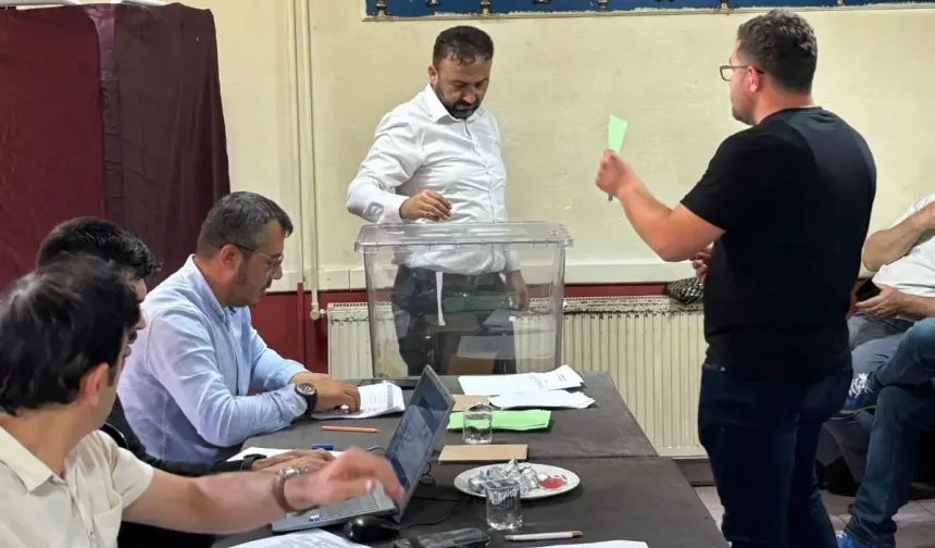 Domaniç’te 24’e 24 Beraberlik! Başkan Kura ile Belli Oldu