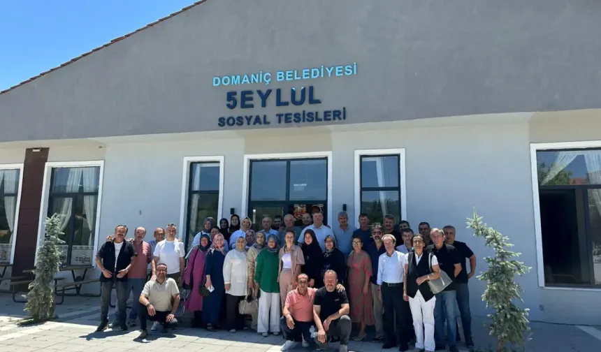 Domaniç Lisesi Mezunları 32 Yıl Sonra Bir Araya Geldi