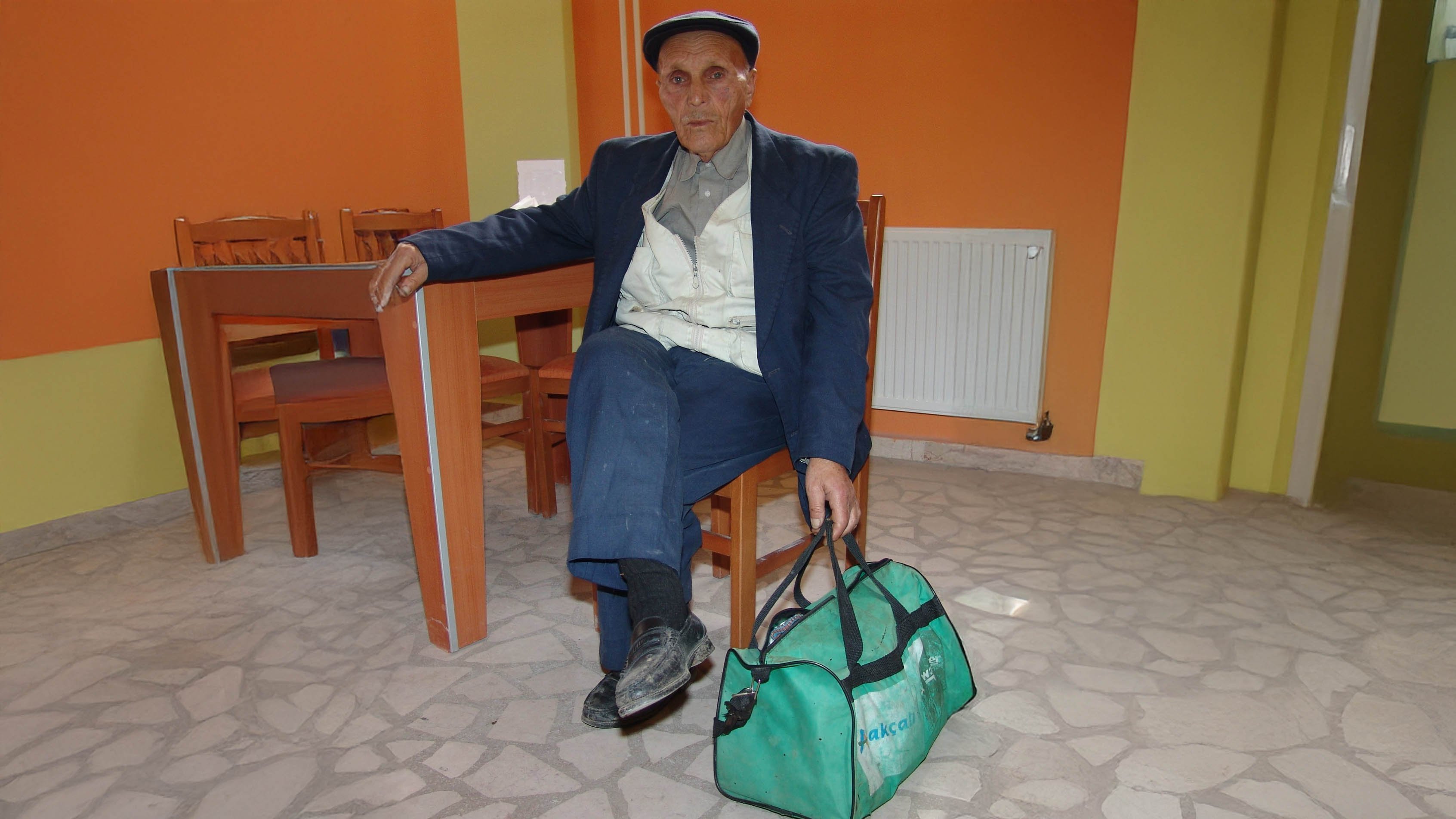 O Domaniç'in kırıkçısıydı... Sene 2006